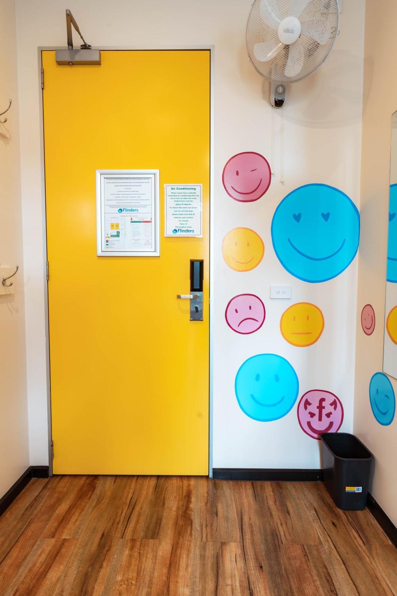 Flinders Backpackers Hostel Melbourne Room photo