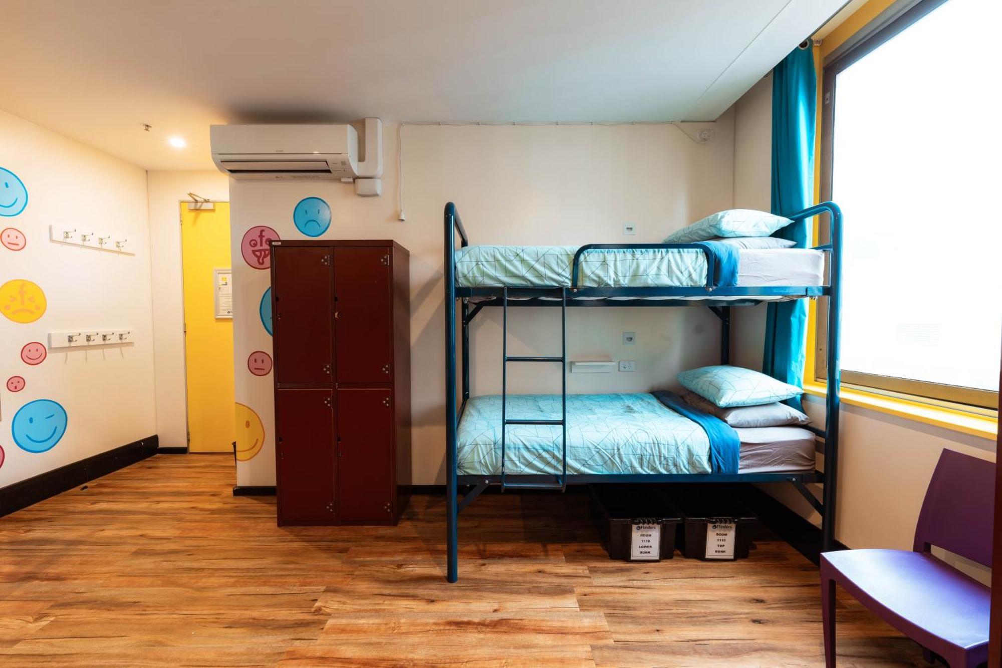 Flinders Backpackers Hostel Melbourne Exterior photo