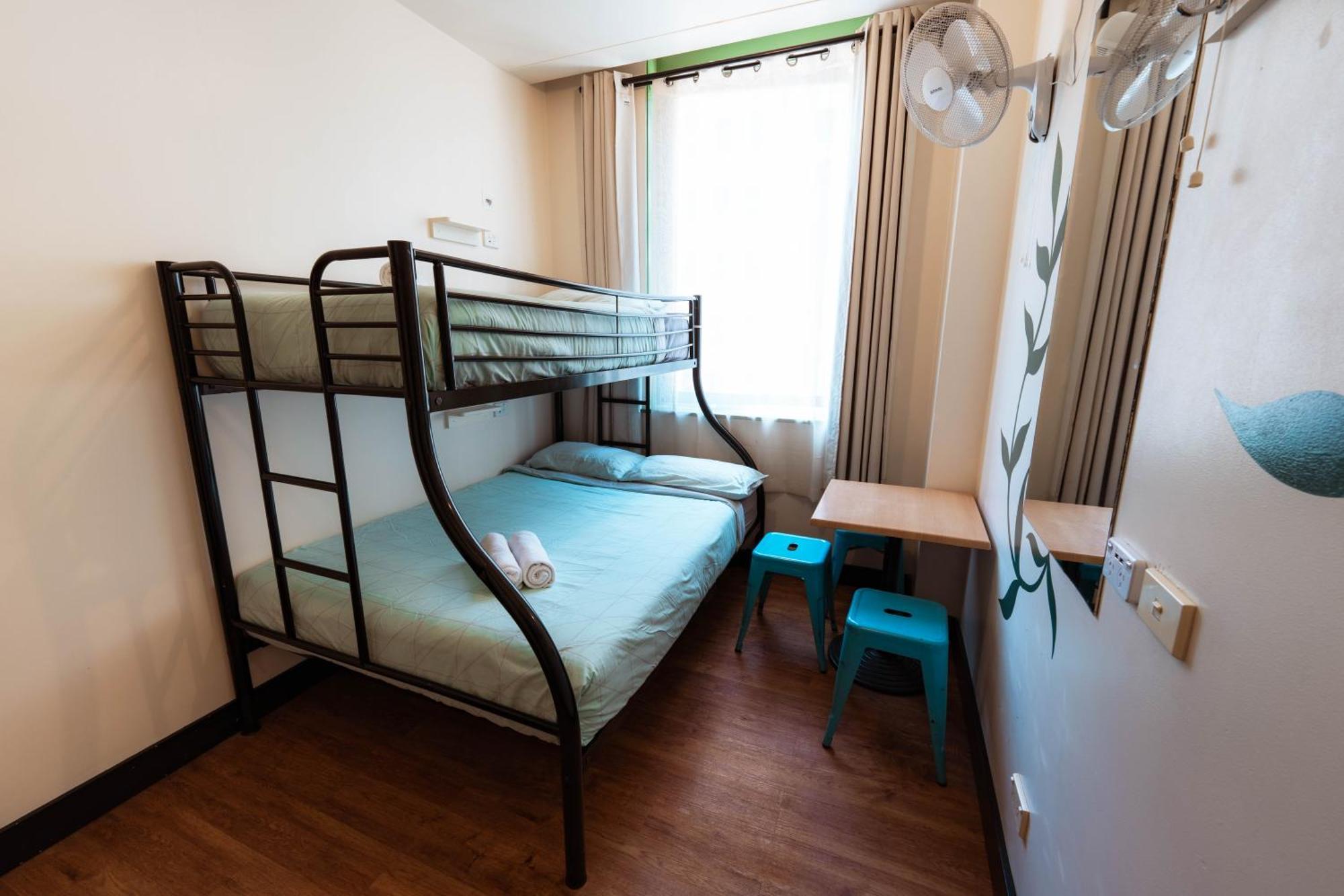 Flinders Backpackers Hostel Melbourne Exterior photo
