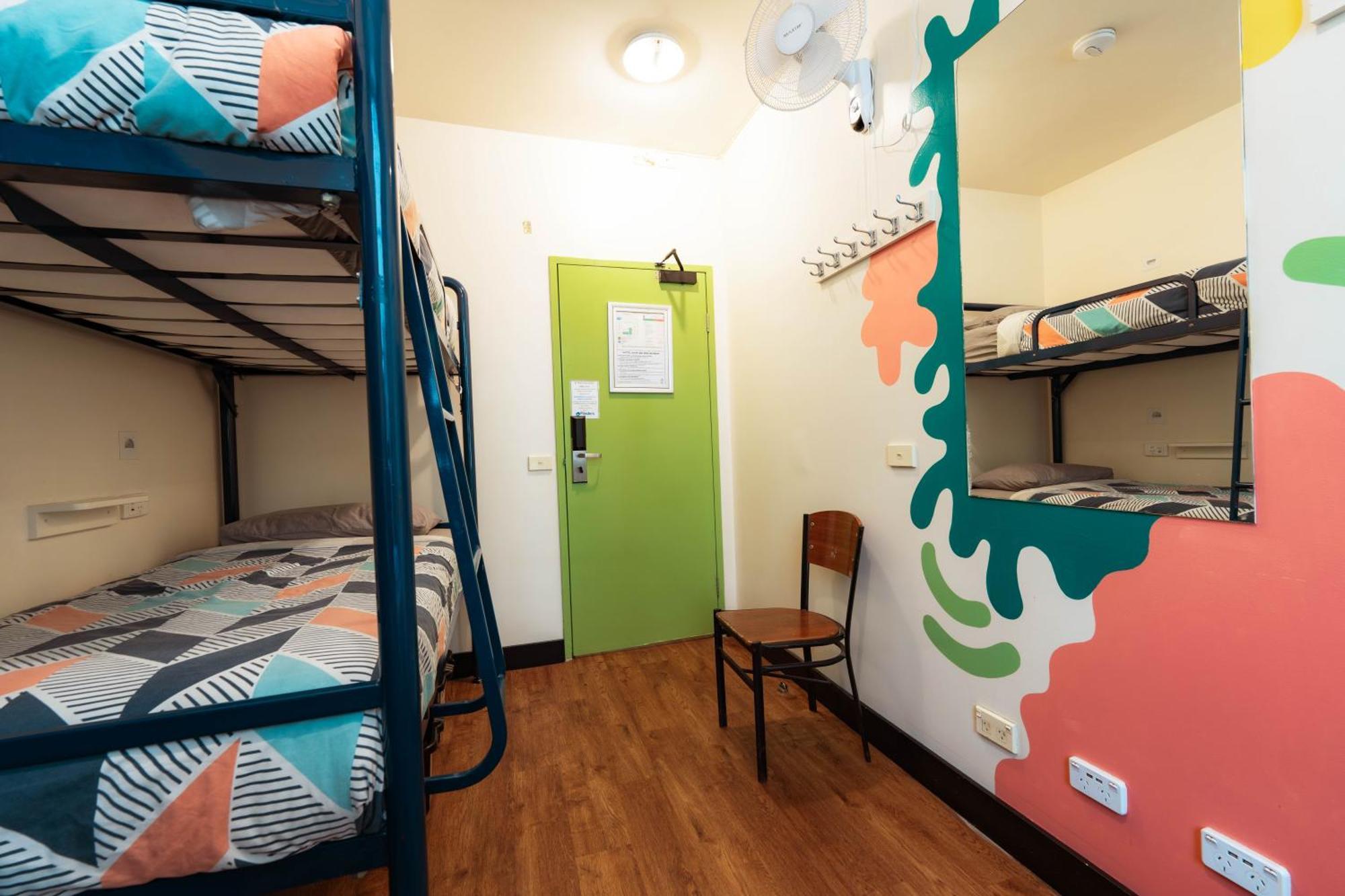 Flinders Backpackers Hostel Melbourne Room photo