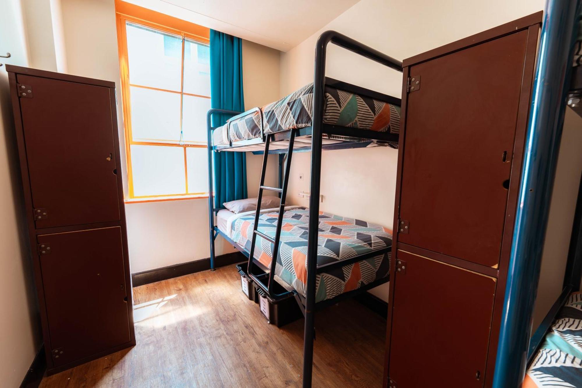 Flinders Backpackers Hostel Melbourne Room photo