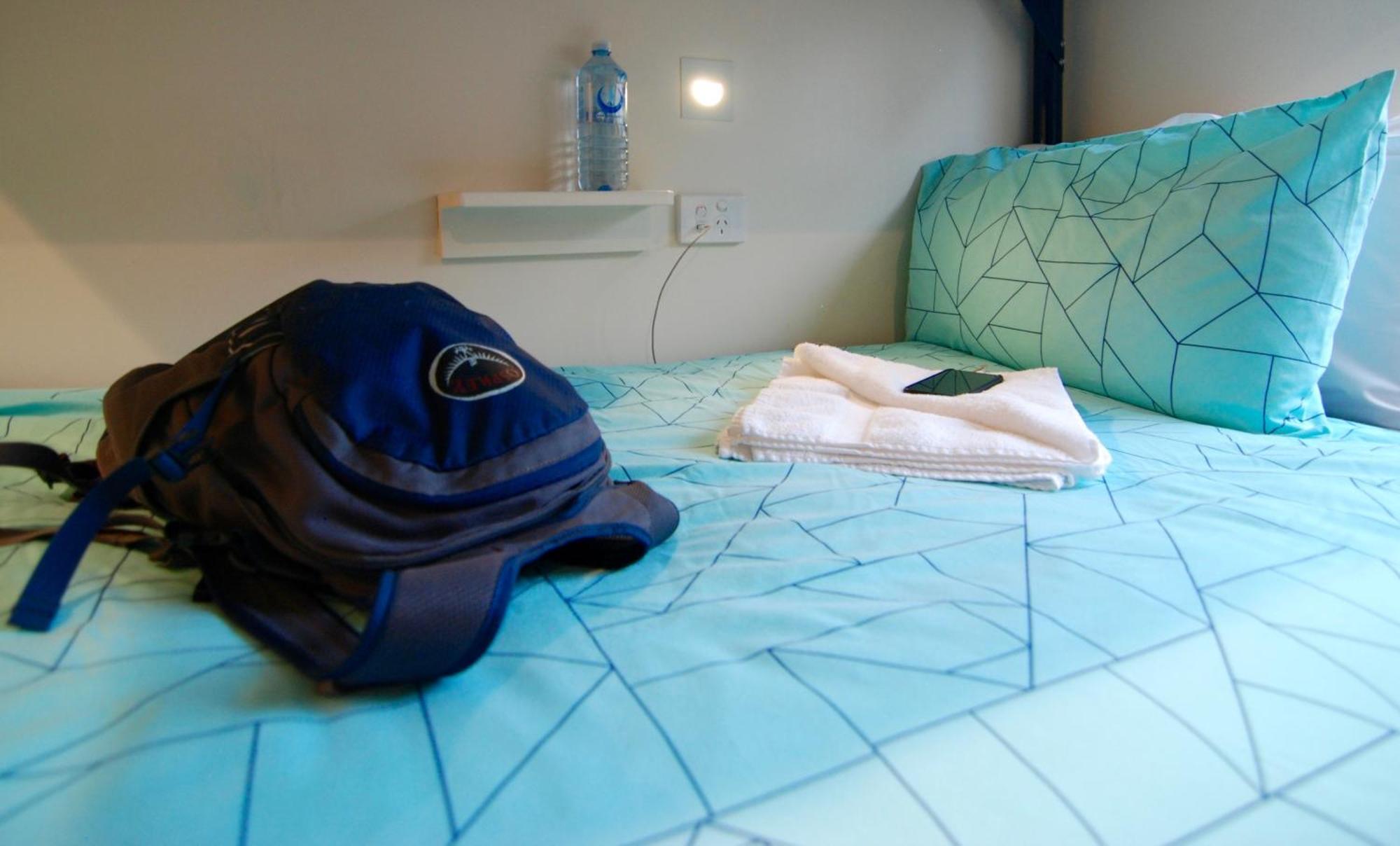 Flinders Backpackers Hostel Melbourne Exterior photo